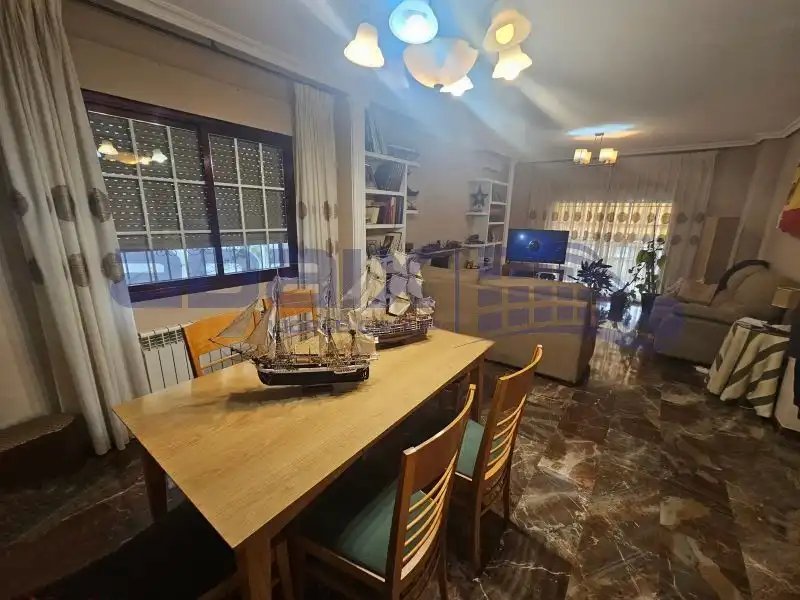 Comedor de Casa adosada en venta en Puertollano