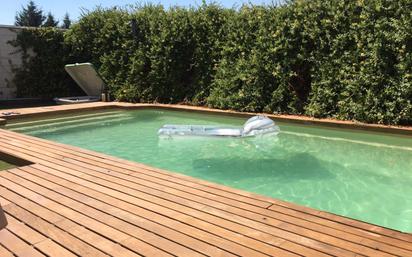 Swimming pool of House or chalet for sale in Aranjuez  with Air Conditioner, Heating and Parquet flooring