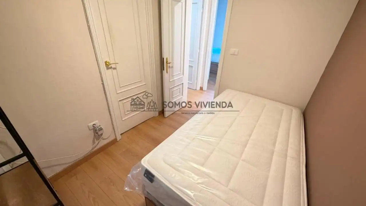 Bedroom of Flat for rent in Ourense Capital   with Heating and Furnished