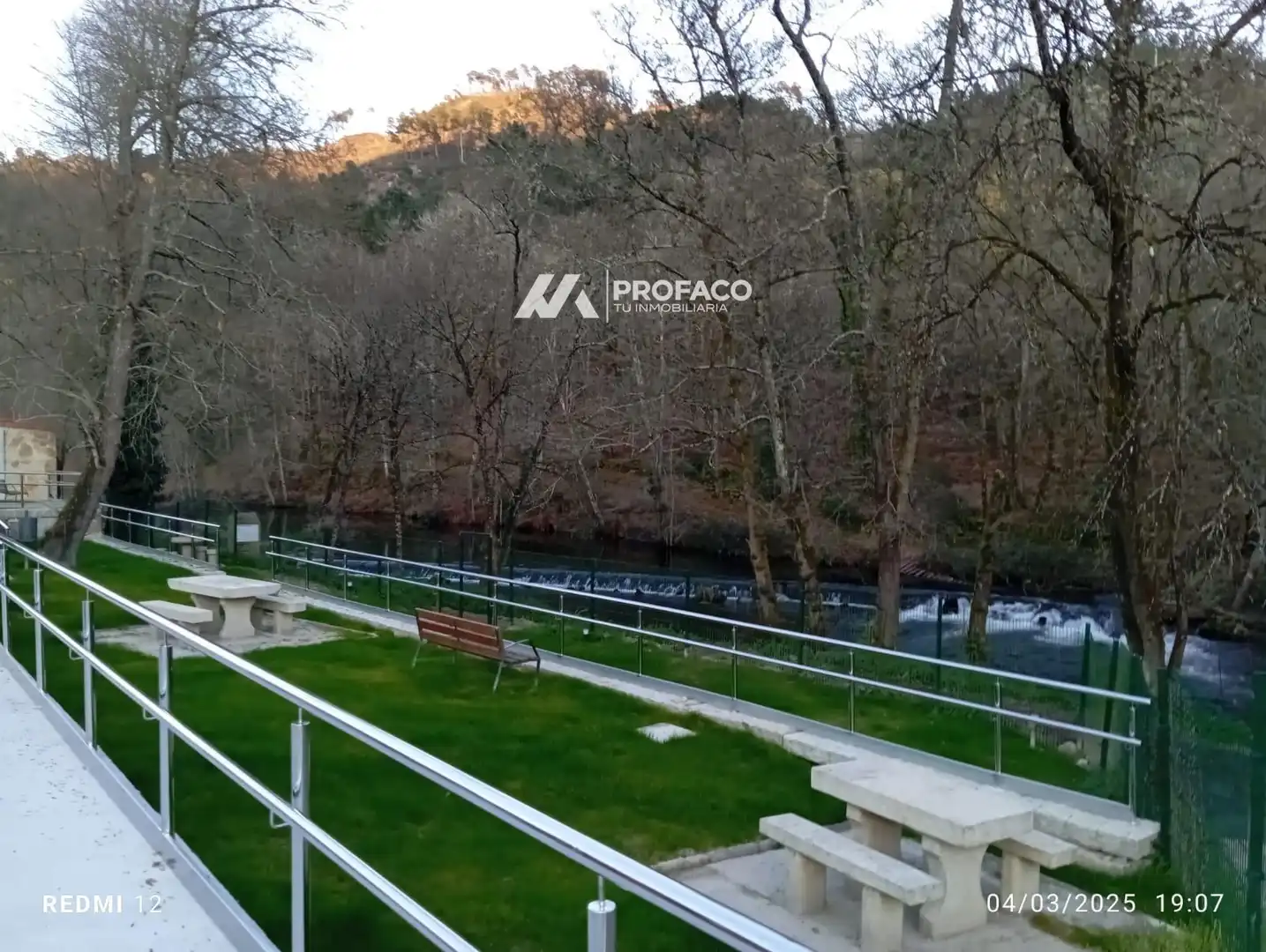 Vista exterior de Casa o xalet en venda en Punxín amb Calefacció i Traster
