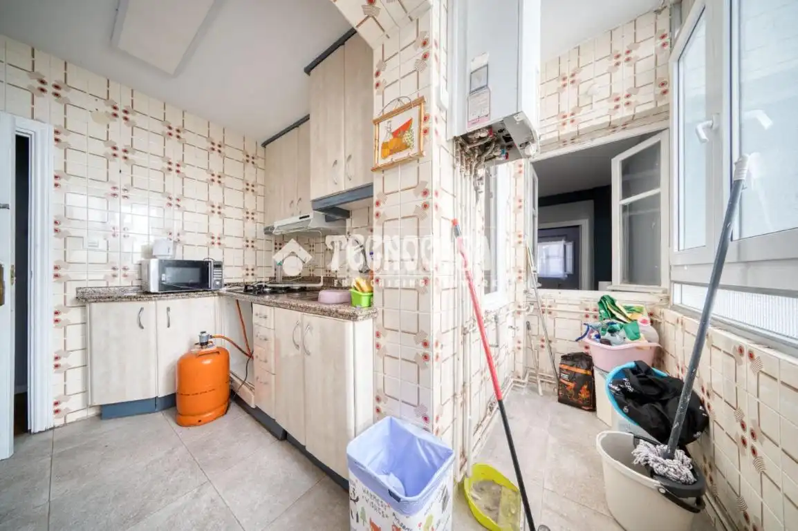 Küche von Wohnung zum Verkauf in Valladolid mit Heizung und Terrasse