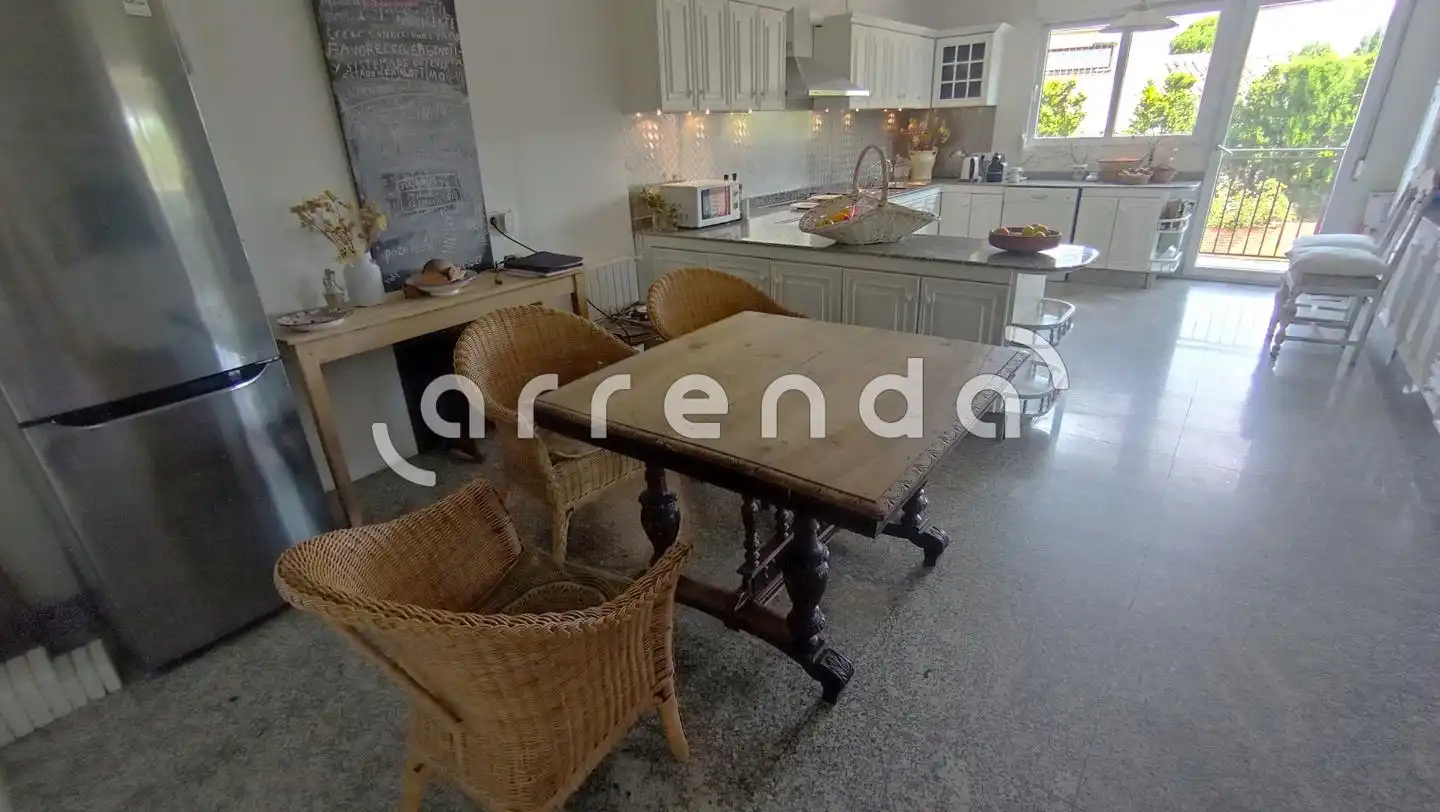 Cocina de Casa o chalet en venta en Villalbilla con Calefacción, Jardín privado y Terraza