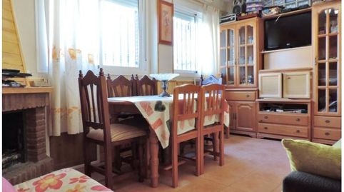 Foto 2 von Wohnung zum Verkauf in Calle la Fuente, Alsodux, Almería