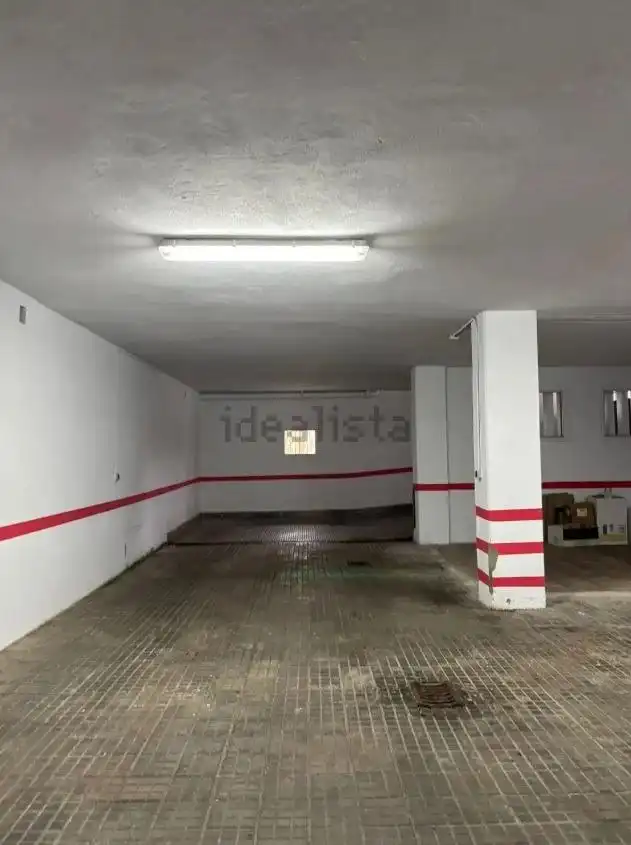 Parkplatz von Wohnung zum Verkauf in Ourense Capital  mit Heizung, Privatgarten und Parkett