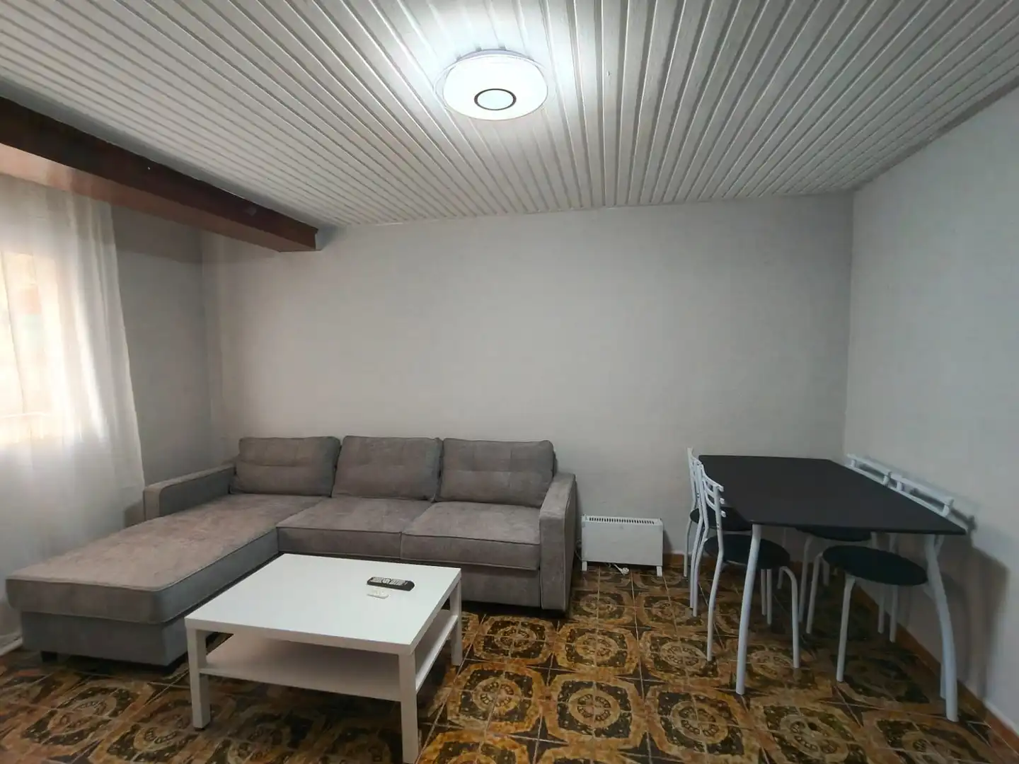 Living room of Flat for rent in Granada  with Furnished, Washing machine and Microwave