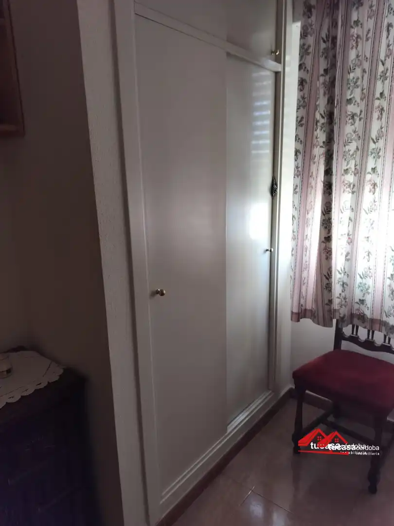 Bedroom of Flat for sale in Córdoba  with Air Conditioner and Balcony