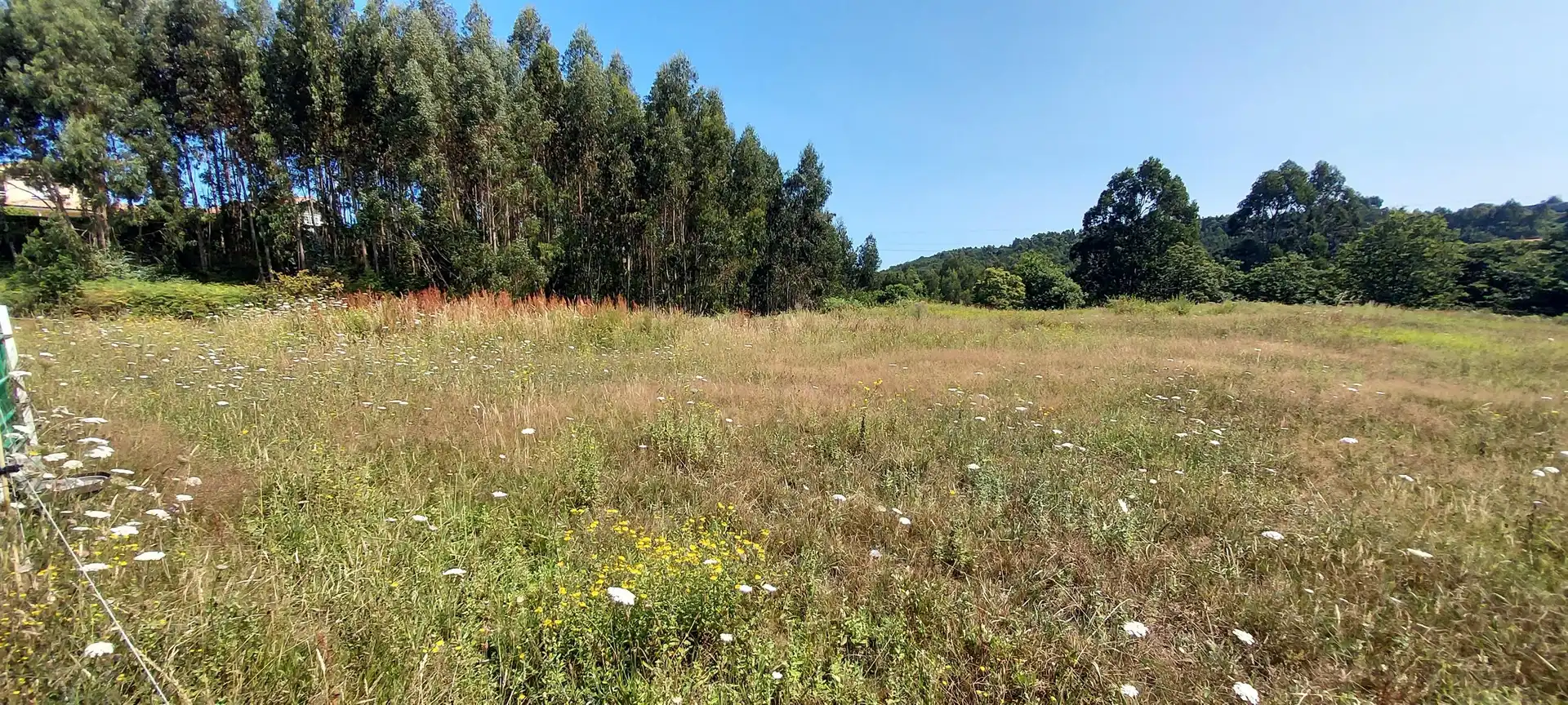 Residencial en venda en Castrillón