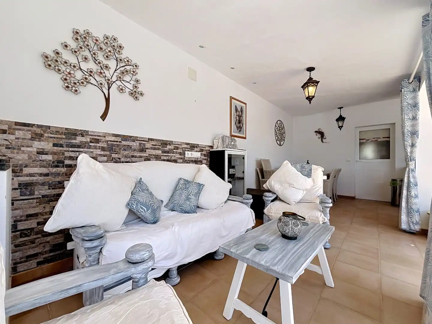 Sala d'estar de Casa o xalet en venda en Callosa d'en Sarrià amb Aire condicionat, Jardí privat i Terrassa