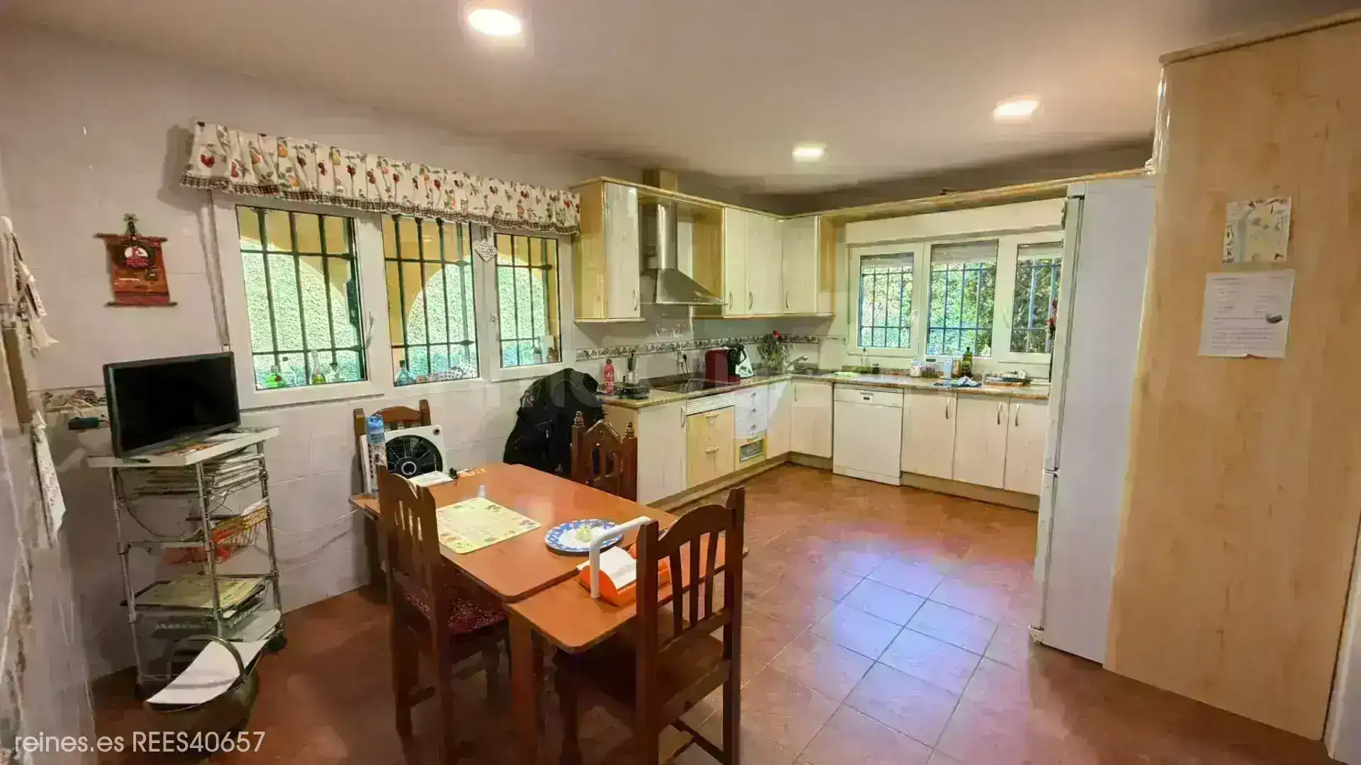 Cuina de Casa o xalet en venda en Villaviciosa de Odón amb Calefacció i Jardí privat