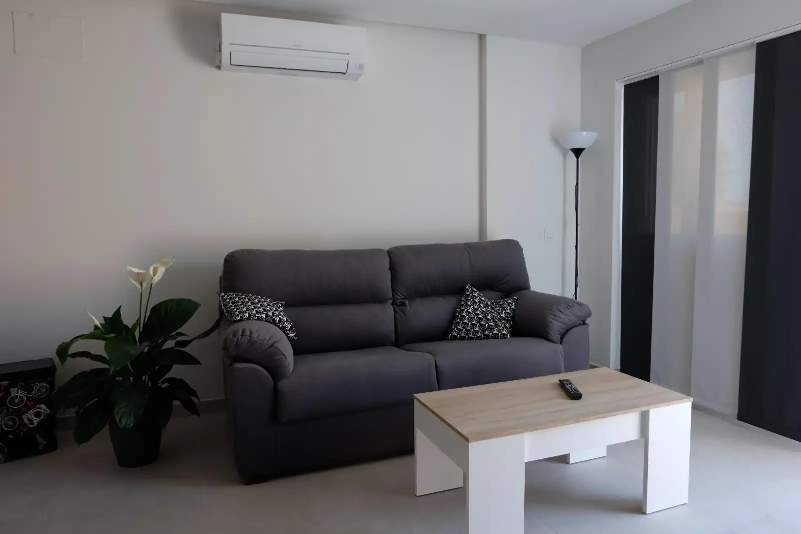 Living room of Houses for sale in Chiclana de la Frontera  with Private garden, Terrace and Storage room