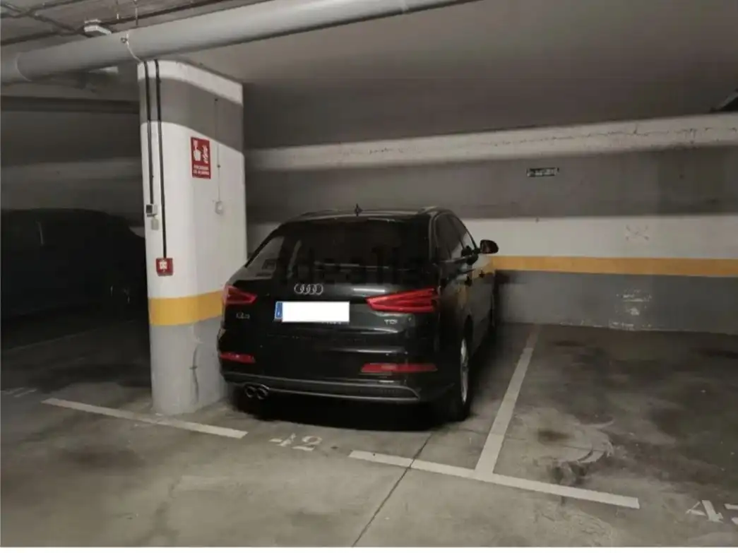 Aparcament de Garatge de lloguer en Madrid