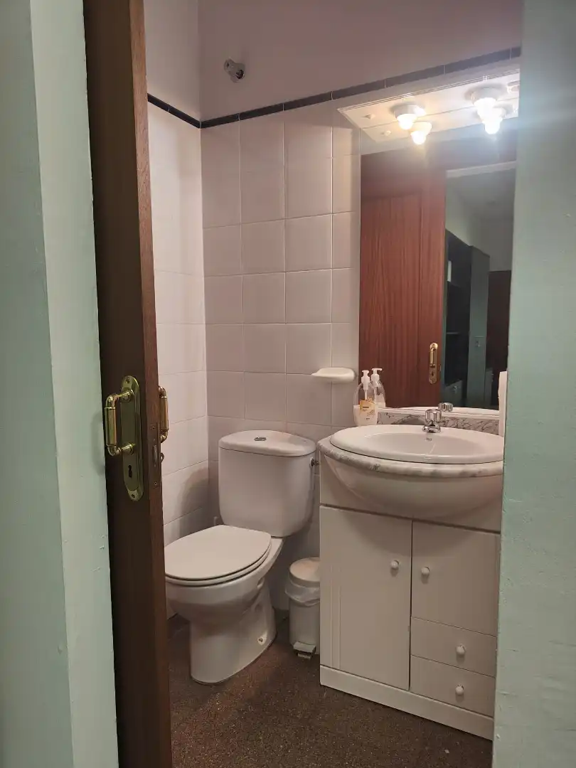 Bathroom of Office for sale in Las Palmas de Gran Canaria  with Furnished and Internet