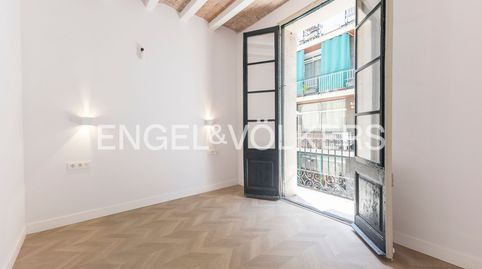 Exclusivo piso reformado a estrenar con terraza privada de 35 m en finca regia de 1900, imatge 3