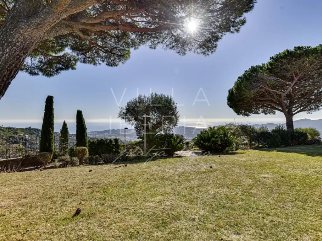 Jardín de Casa o chalet en venta en Castell d'Aro, Platja d'Aro i s'Agaró con Aire acondicionado, Calefacción y Jardín privado