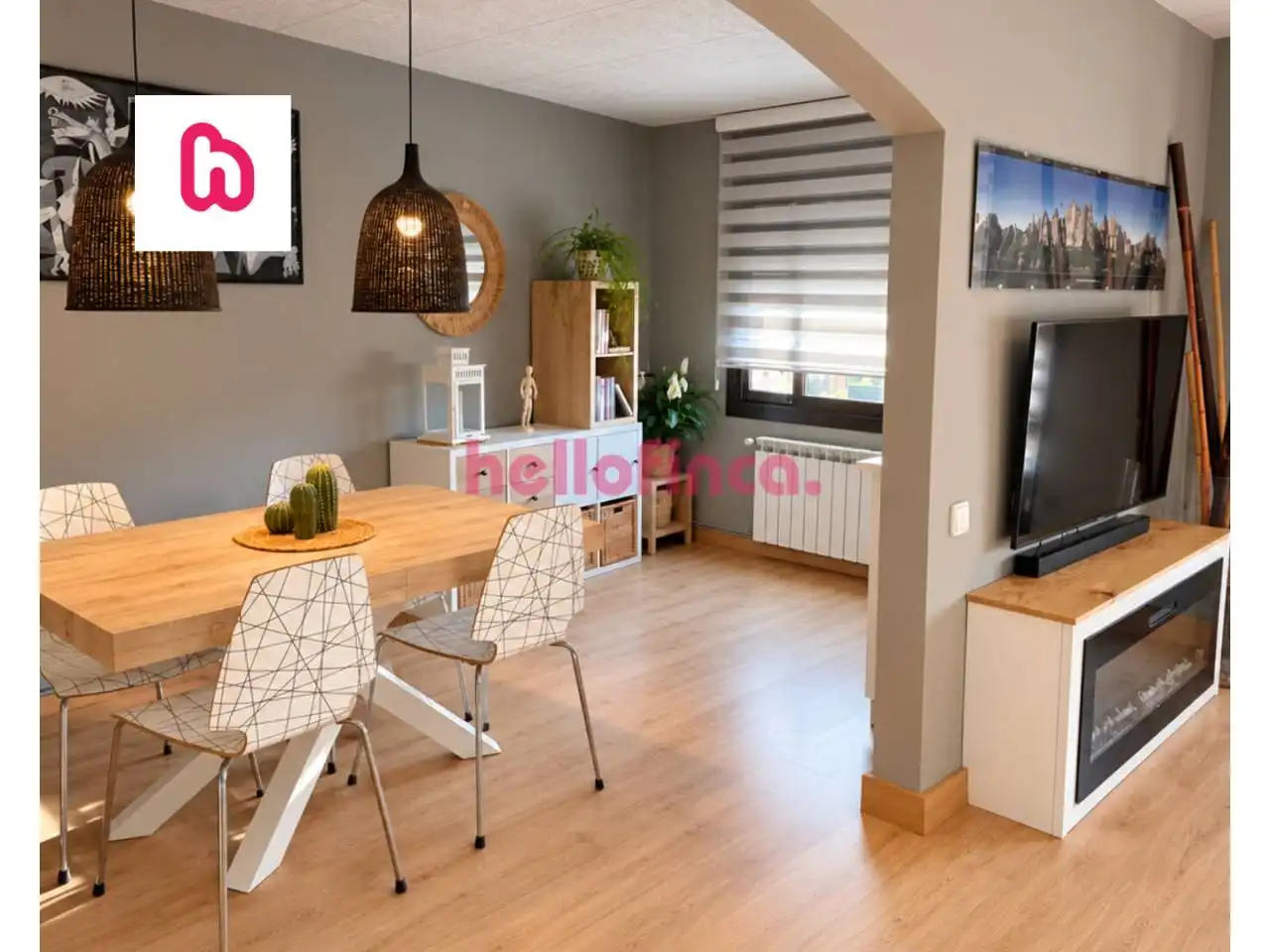 Living room of Flat for sale in Terrassa  with Air Conditioner, Heating and Parquet flooring