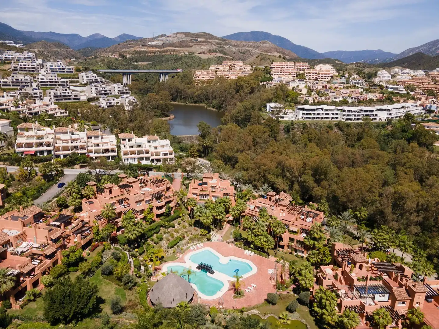 Exterior view of Attic for sale in Marbella  with Terrace, Storage room and Furnished