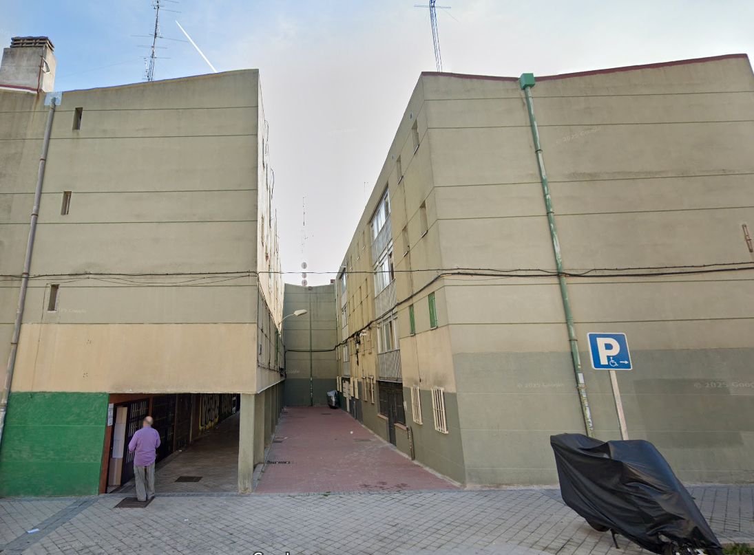 Vista exterior de Piso en venta en  Madrid Capital