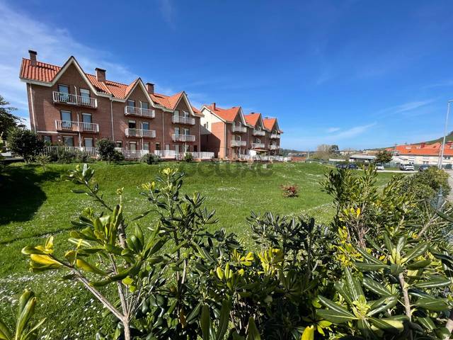 Casa adosada en Venta en Boo