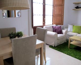 Sala d'estar de Apartament de lloguer en  Granada Capital amb Aire condicionat, Calefacció i Moblat