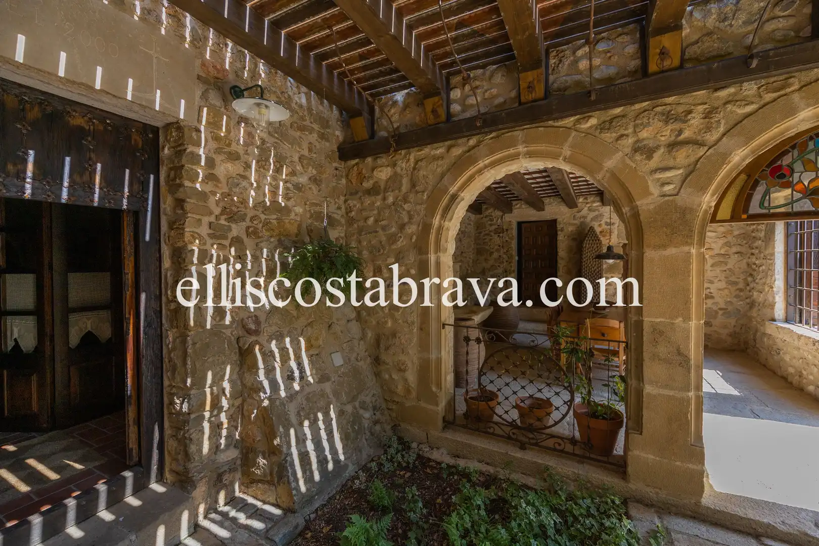 Casa o xalet en venda a N/A, Saus, Camallera i Llampaies