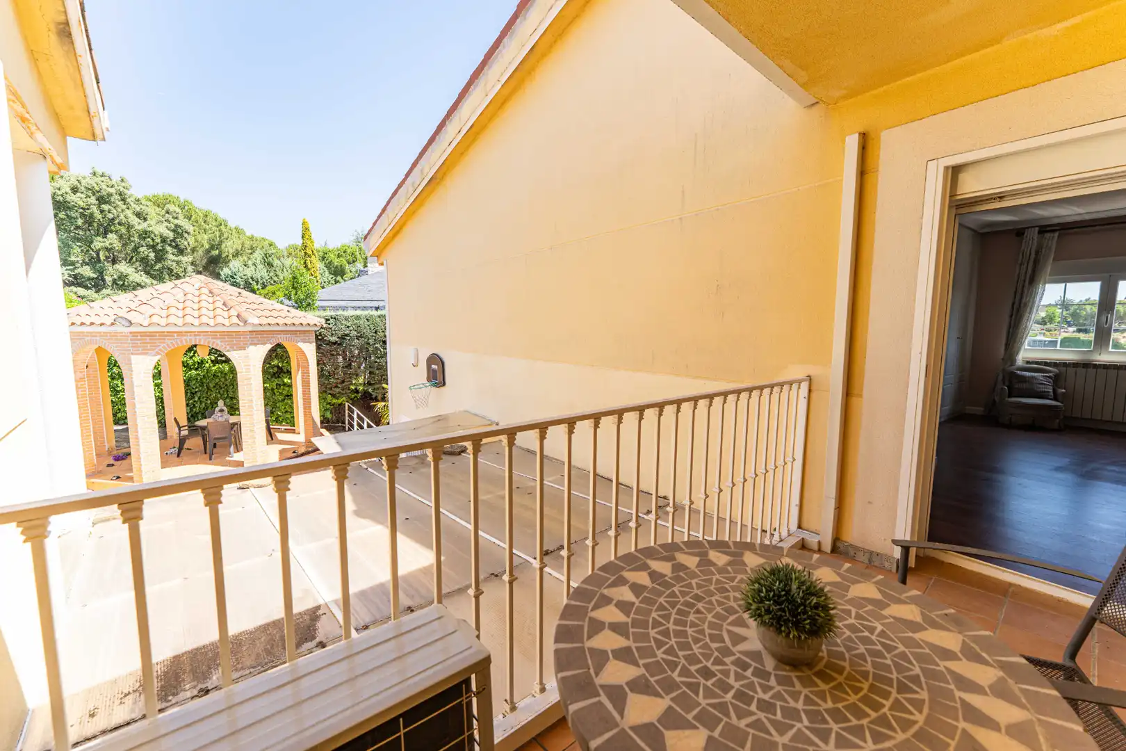 Terraza de Casa adosada en venta en Torrelodones con Calefacción, Jardín privado y Terraza