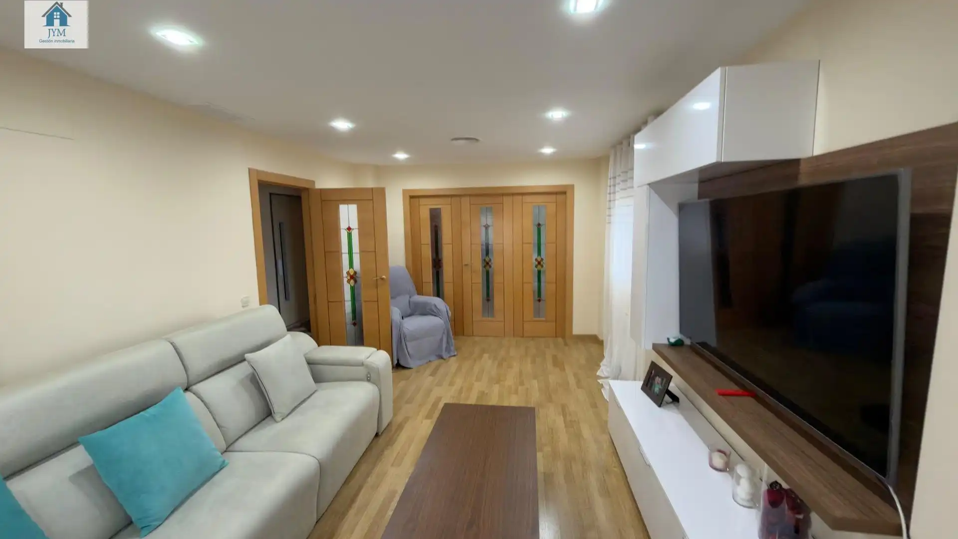 Sala de estar de Casa o chalet en venta en Cájar con Aire acondicionado, Calefacción y Jardín privado