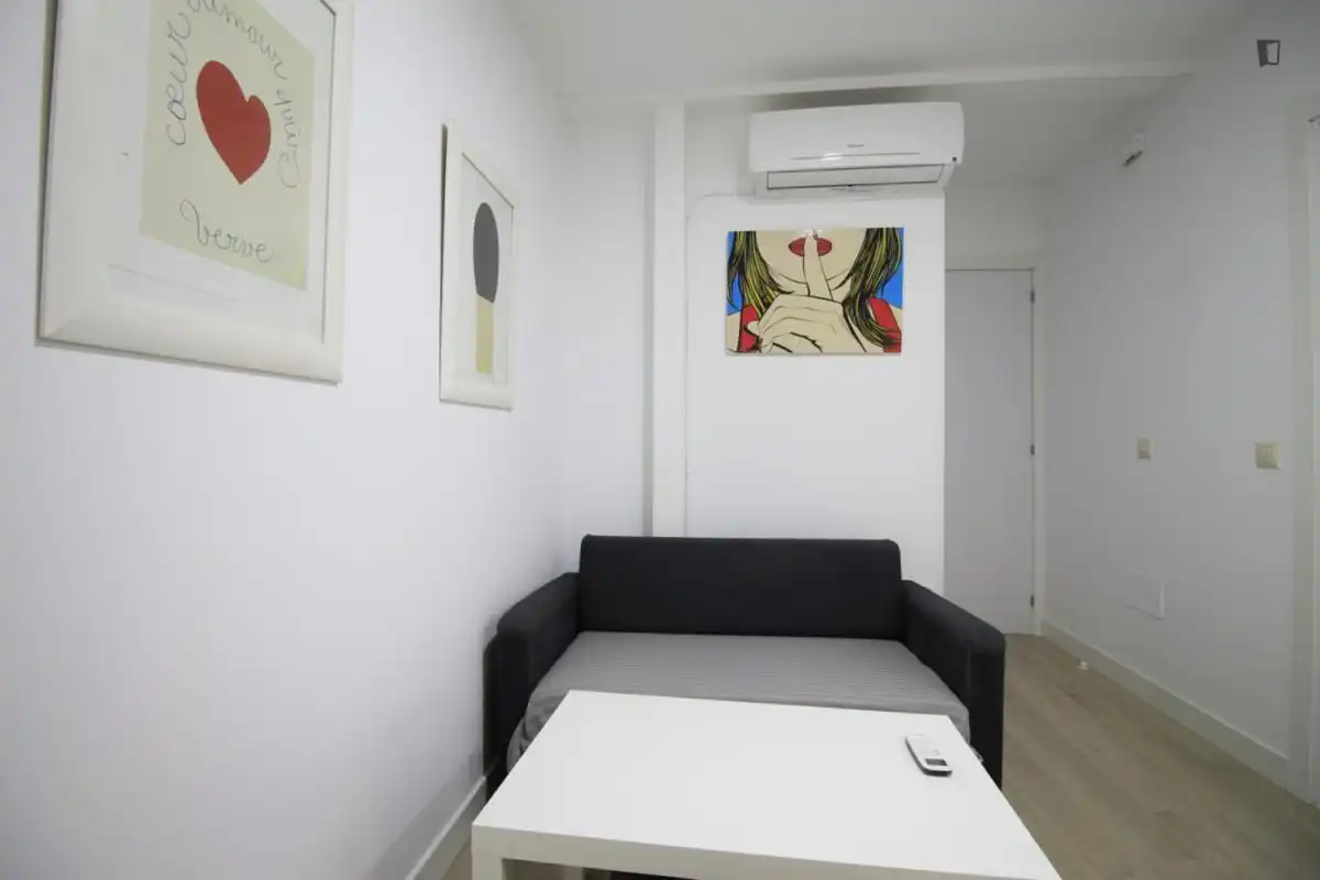 Apartament de lloguer a Puerta del Ángel