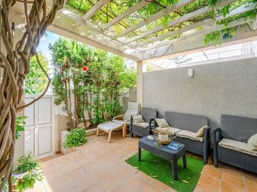 Adossat amb piscina en venda a Aguas Nuevas