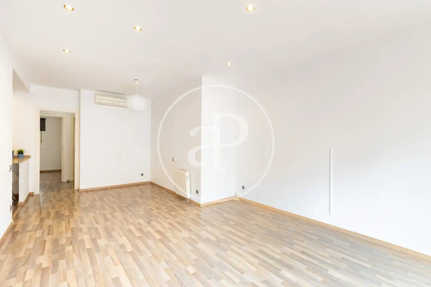 Living room of Flat for sale in Barcelona  with Air Conditioner, Heating and Terrace