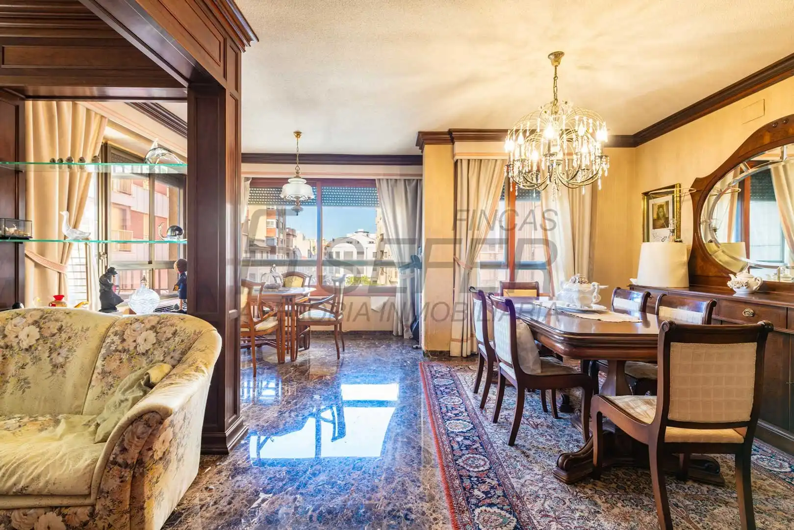 Piso con terraza en venta en Centro, imagen 3