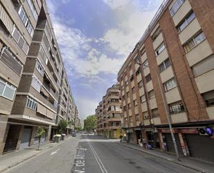 Vista exterior de Pis en venda en Badalona amb Balcó
