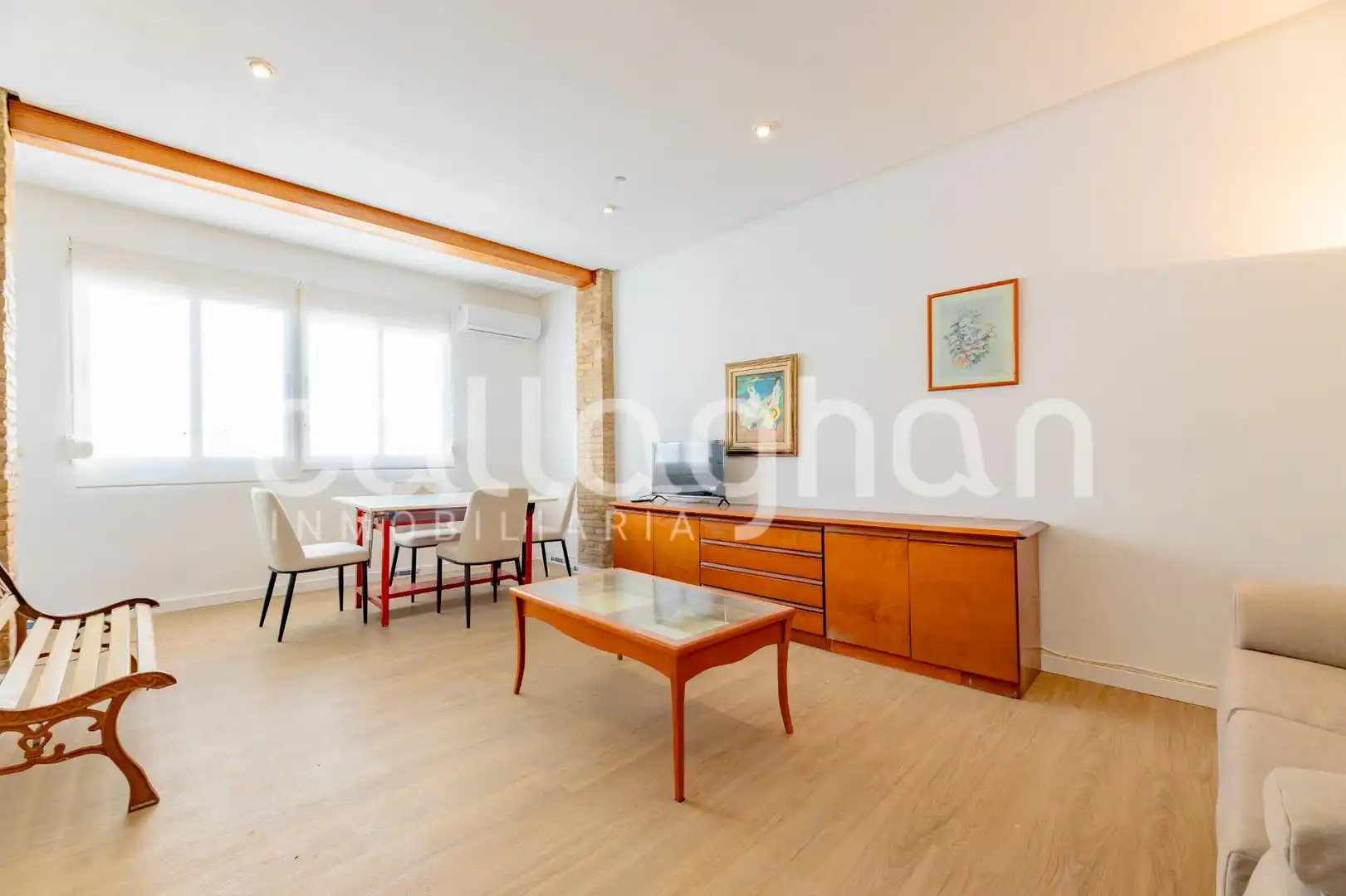 Wohnzimmer von Wohnung zur Miete in Valencia mit Klimaanlage, Abstellraum und Möbliert