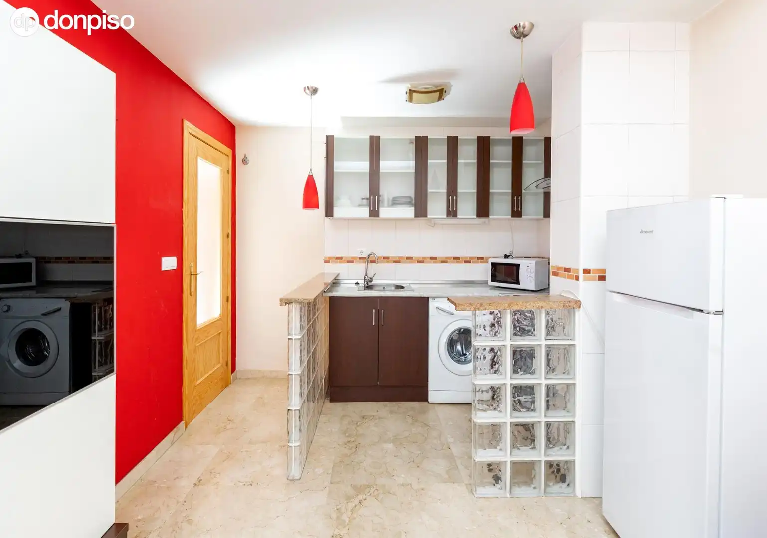 Cocina de Piso en venta en Armilla con Terraza, Amueblado y Balcón