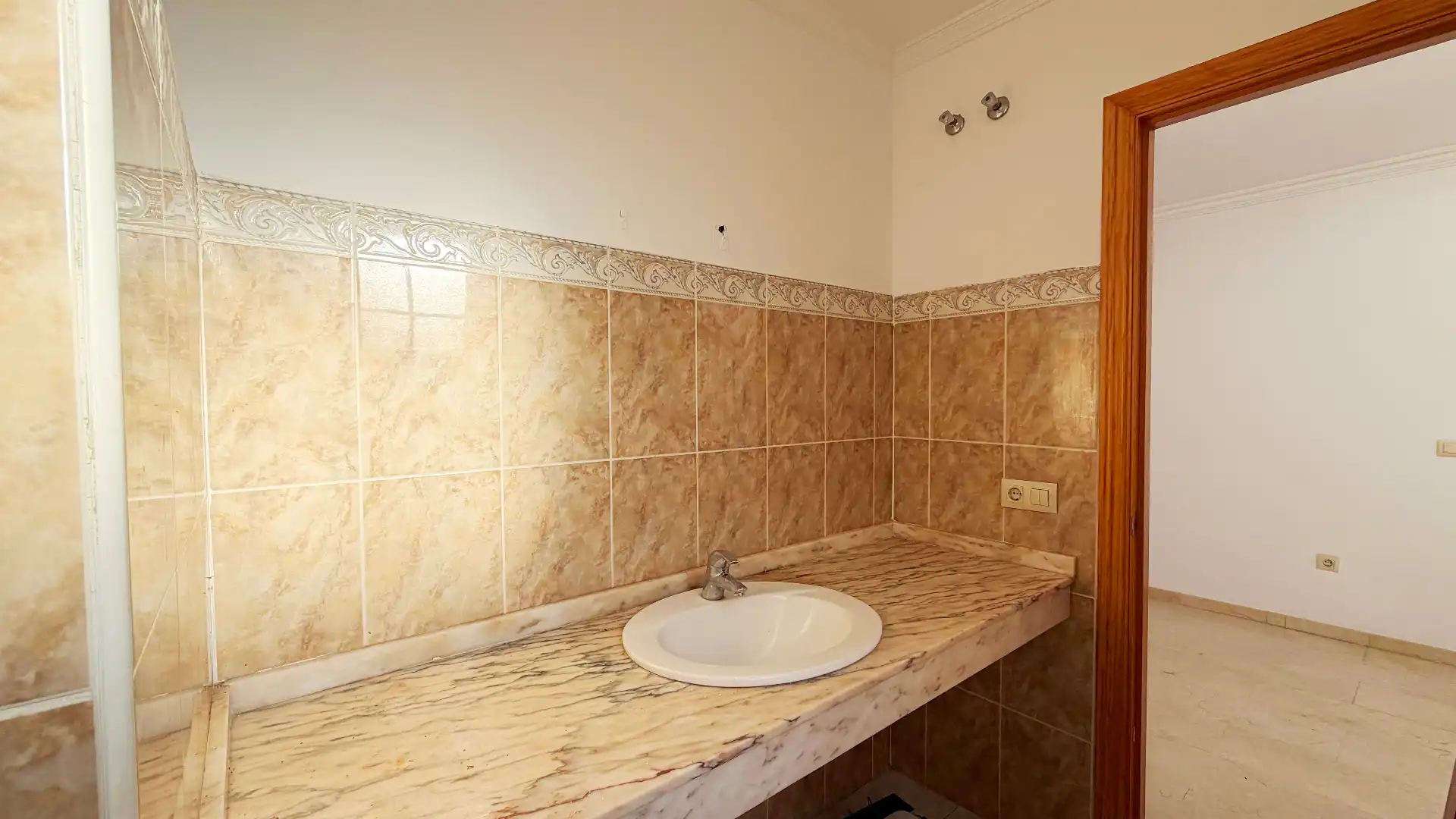 Bathroom of Detached homes for sale in Mijas  with Private garden, Terrace and Balcony