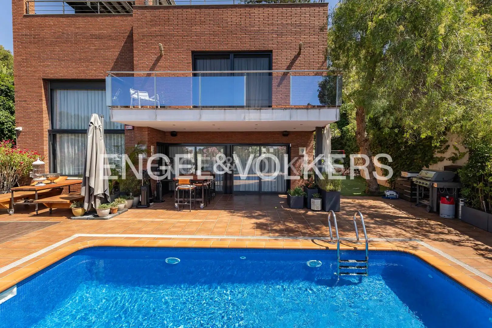 Exterior view of Houses for sale in Castelldefels  with Air Conditioner, Heating and Private garden
