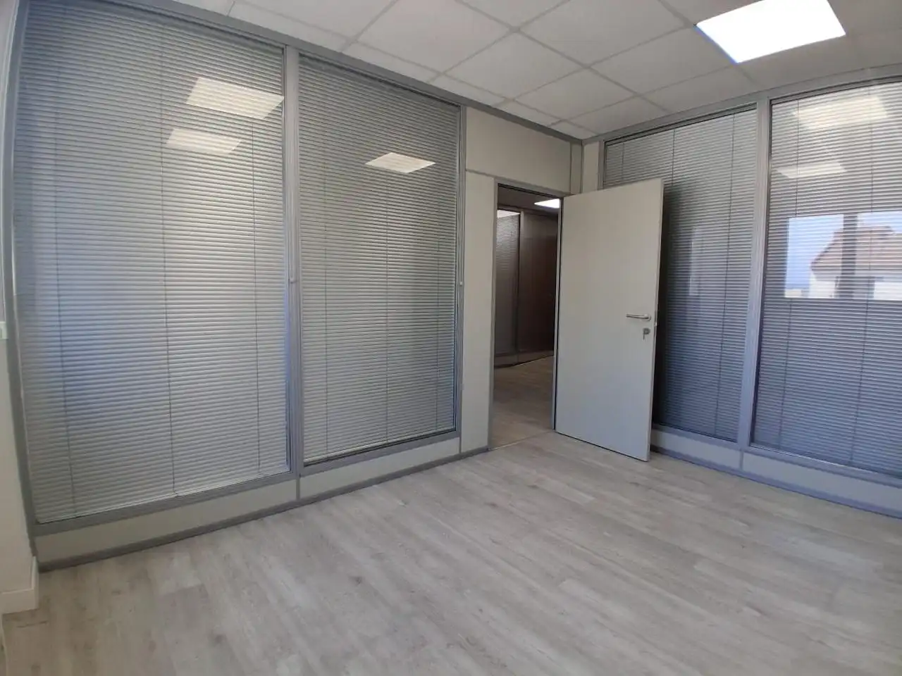 Oficina de alquiler en Barakaldo  con Aire acondicionado