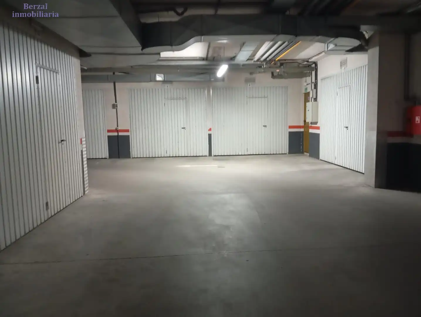 Piso de alquiler en  Logroño con Calefacción, Jardín privado y Terraza