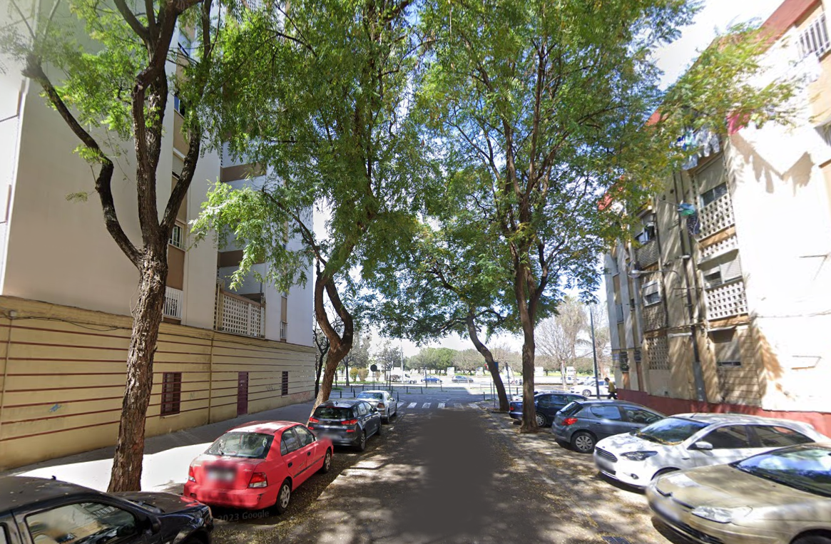 Planta baja for sale in Hermano Pablo, Pino Montano - Consolación