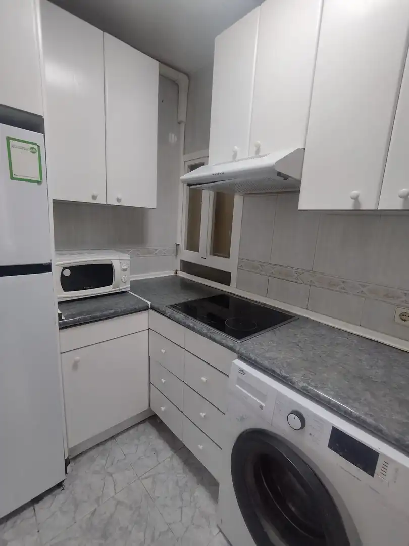 Kitchen of Flat for sale in Getafe  with Air Conditioner, Heating and Furnished
