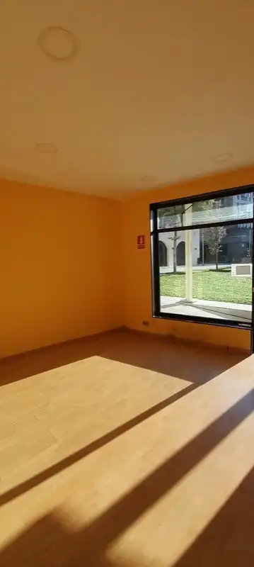 Locale commerciale in affitto a MIG, imagen 5