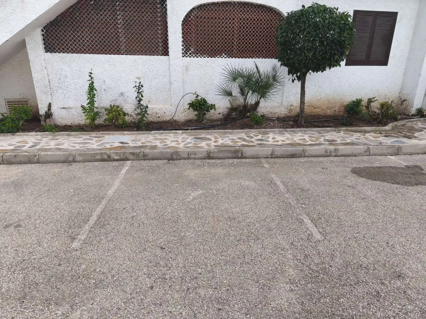 Parkplatz von Wohnungen zum Verkauf in Orihuela mit Klimaanlage, Heizung und Schwimmbad