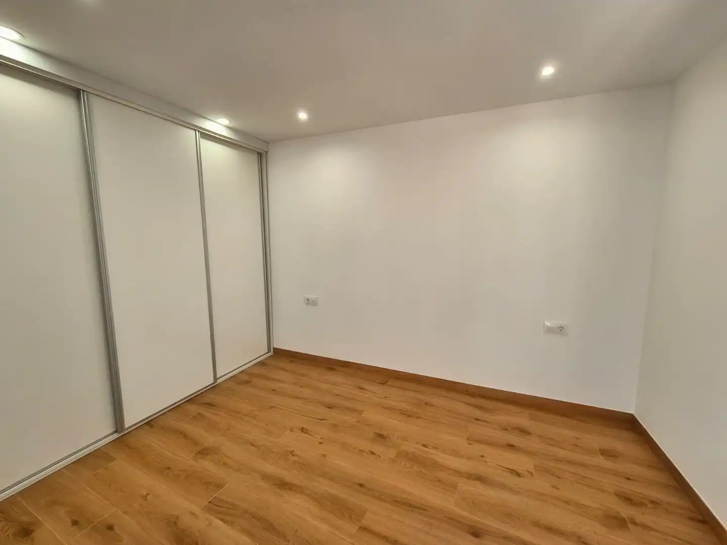 Piso en venta en La Pobla de Vallbona con Aire acondicionado y Terraza