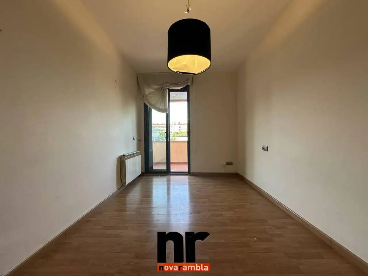 Living room of Flat for rent in Ripollet  with Heating, Parquet flooring and Storage room