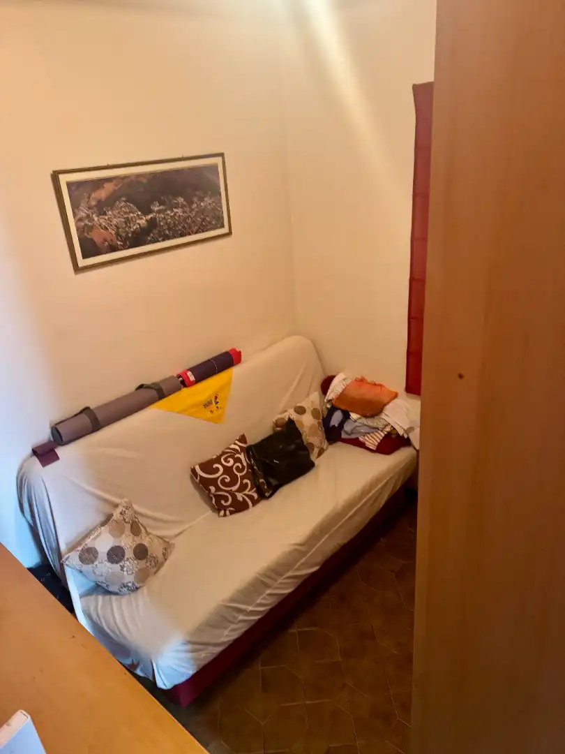 Dormitori de Àtic en venda en L'Hospitalet de Llobregat amb Aire condicionat, Terrassa i Traster