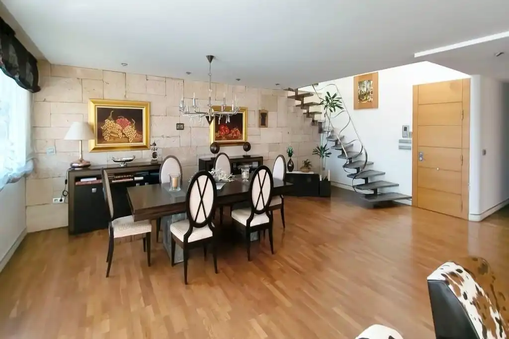 Esszimmer von Dachboden zum Verkauf in Elche / Elx mit Terrasse