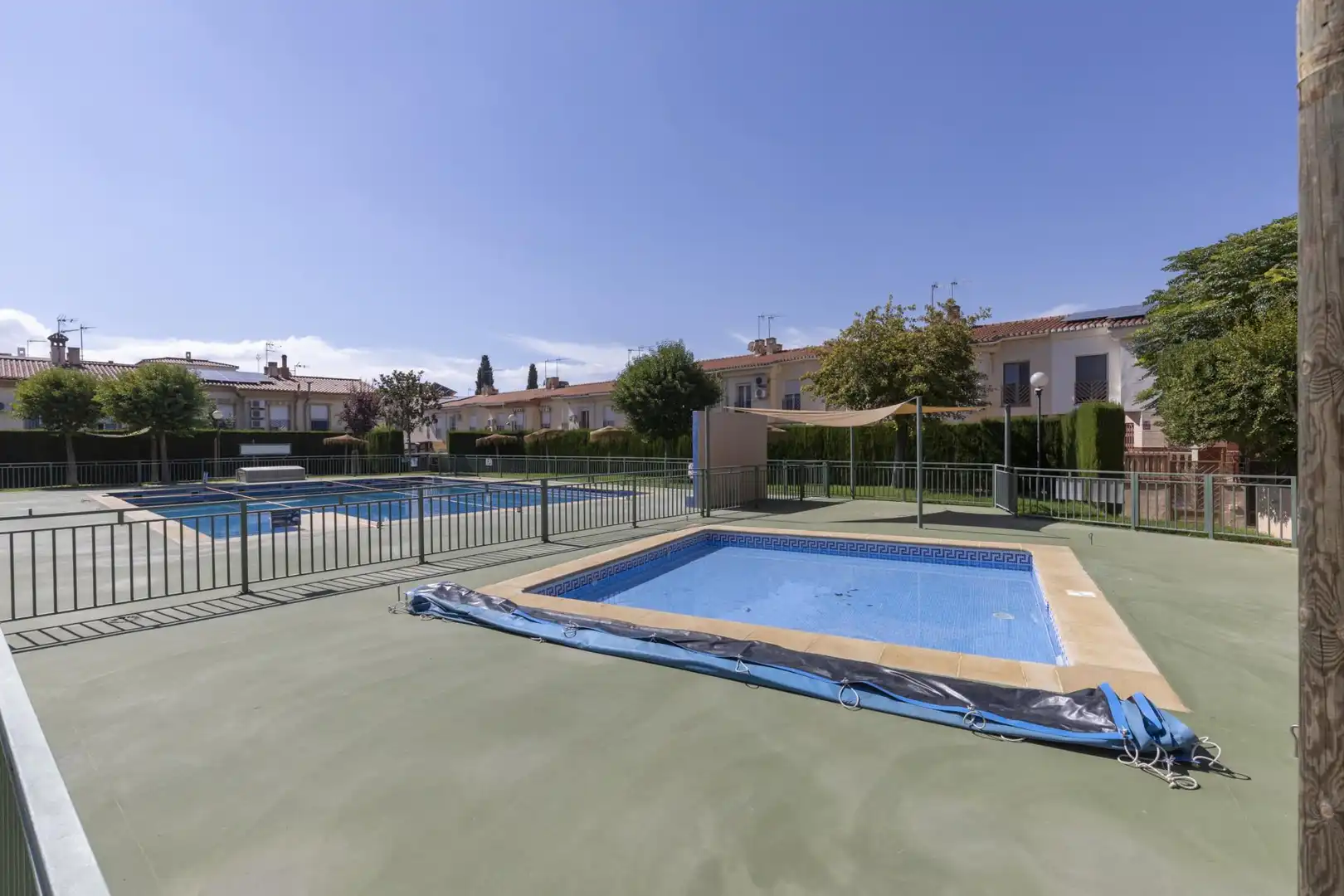 Piscina de Pis en venda en Gójar amb Aire condicionat, Balcó i Piscina comunitària