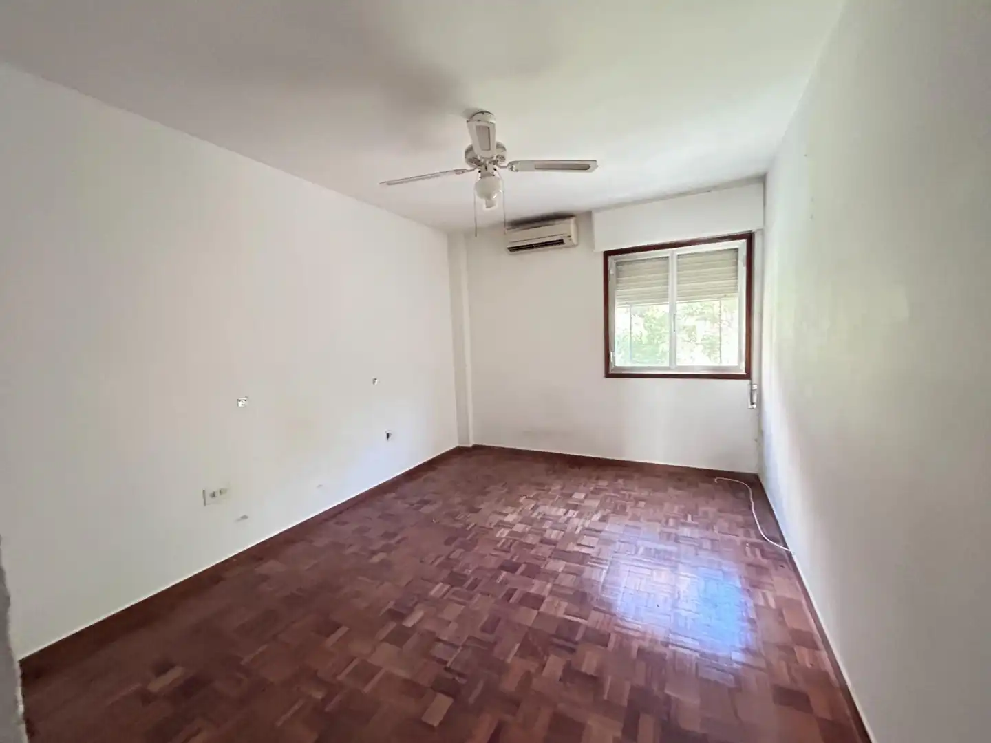 Habitación de Piso en venta en Asdrúbal - Bahía Blanca