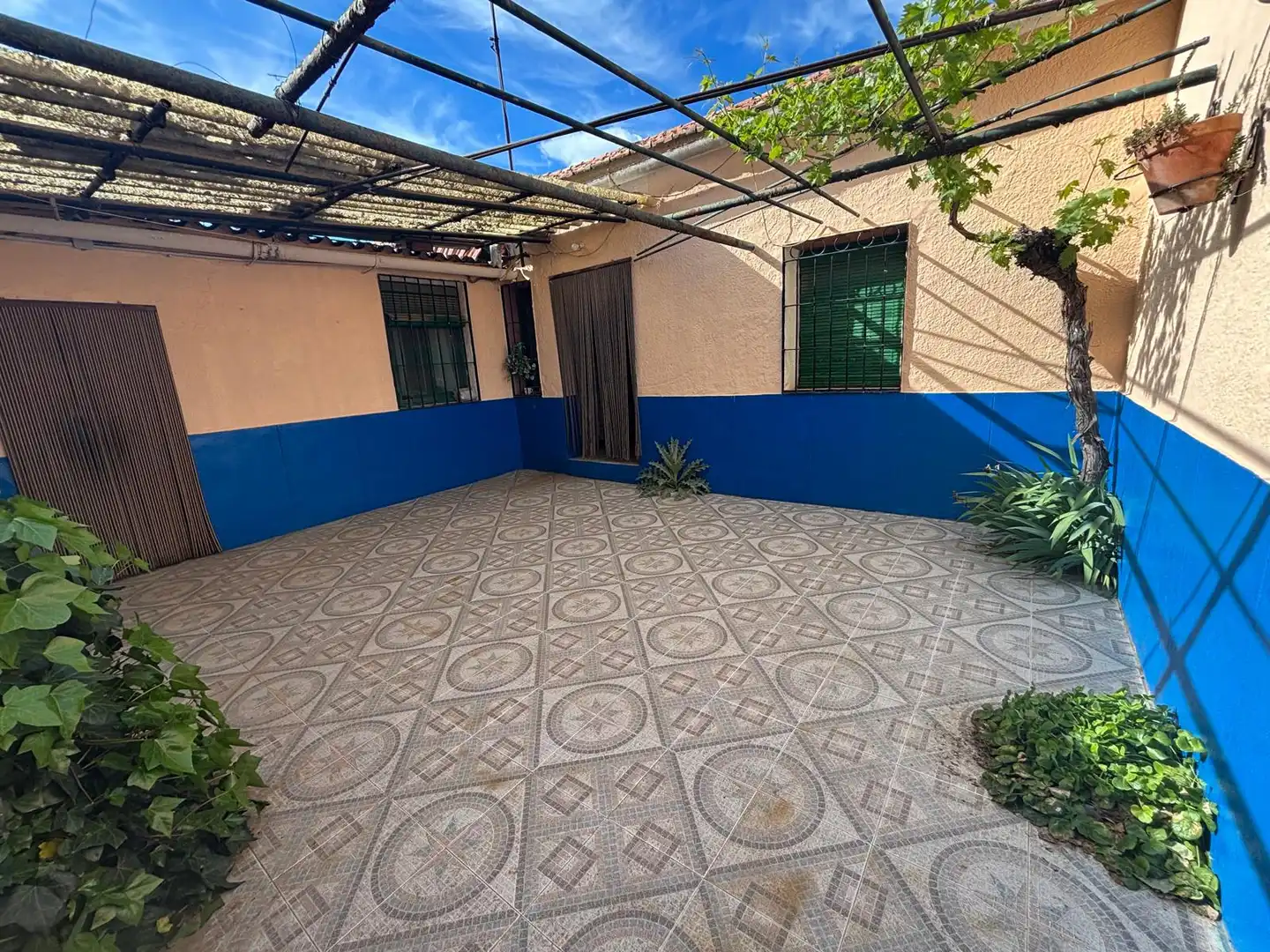 House for sale in Calle Ferrocarril