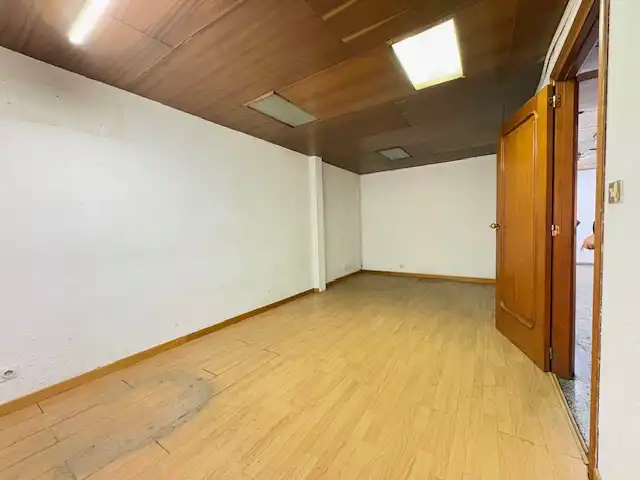 Business premises for sale in Carrer del Treball 10, imagen 23