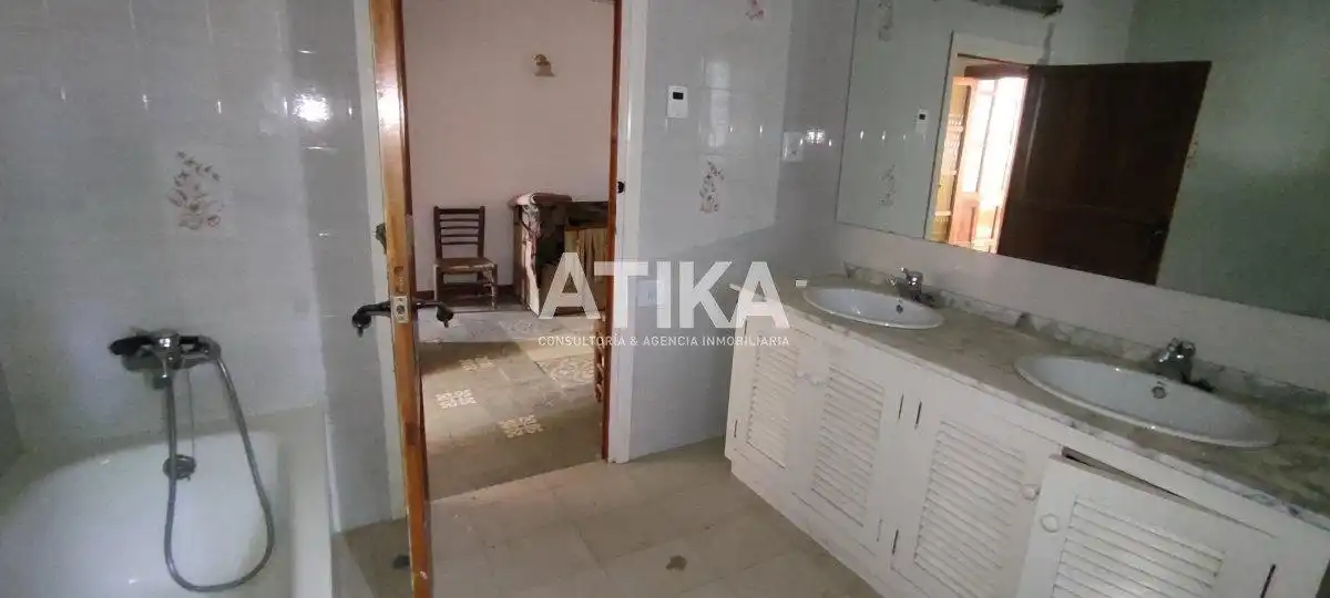 Baño de Finca rústica en venta en Ontinyent con Jardín privado, Terraza y Trastero